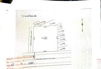 Giá trị quyền thuê đất và các tài sản gắn liền với đất tại thửa đất số 180, tờ bản đồ số 14 theo Giấy chứng nhận quyền sử dụng đất số AI 719955 do Sở Tài nguyên và môi trường tỉnh Quảng Bình (nay là Sở Nông nghiệp và Môi trường tỉnh Quảng Trị) cấp ngày 17