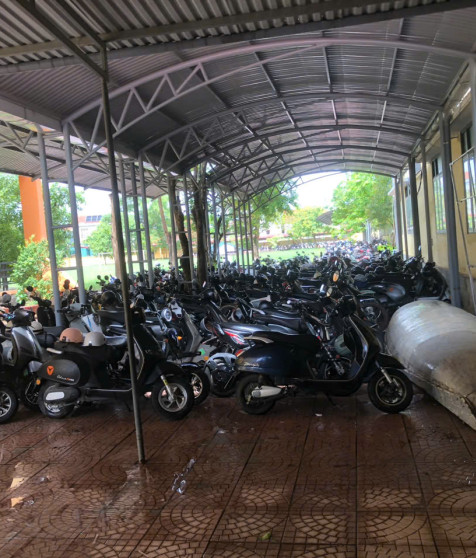căn tin trường THPT Lệ Thủy